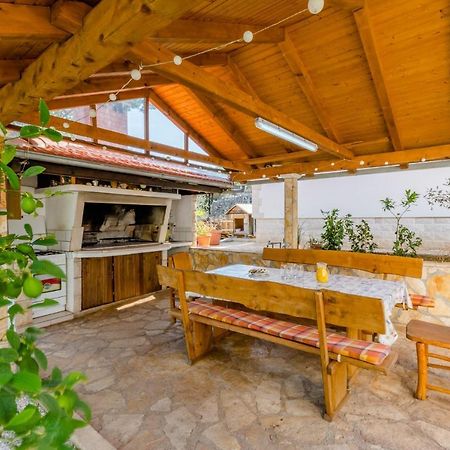 Villa Stella Splitska Dış mekan fotoğraf